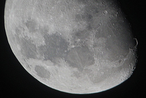Mond am 25.03.2006
